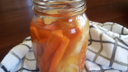 Pickled Carrots & Onions in a Jar